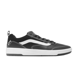 Vans: Чёрные кроссовки 