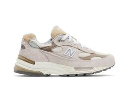 New Balance: Серые кроссовки  992