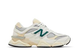New Balance: Зелёные кроссовки  9060