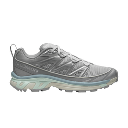 Salomon: Серые кроссовки 