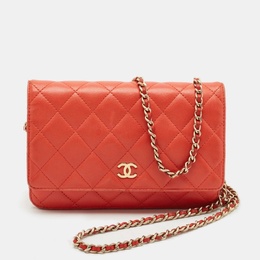 Chanel: Оранжевый кошелёк 