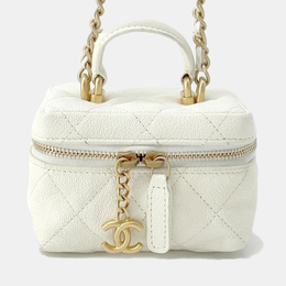 Chanel: Белая сумка 