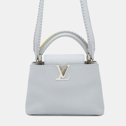 Louis Vuitton: Светлая сумка 