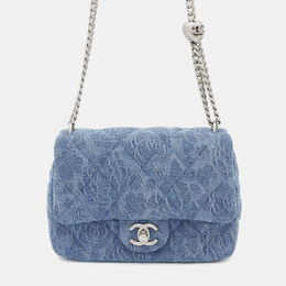 Chanel: Голубая сумка 