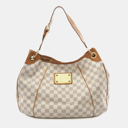 Louis Vuitton: Белая сумка 