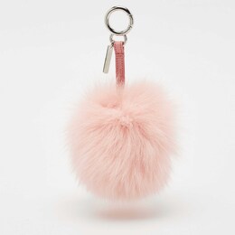 Fendi: Розовая сумка 