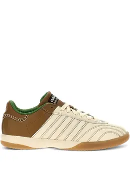 adidas Originals: Коричневые кроссовки 