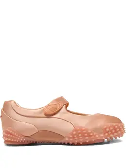 PUMA: Розовые кроссовки  Mostro