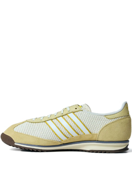 Adidas: Жёлтые кроссовки  SL-72