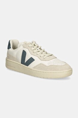 Veja: Белые кроссовки 