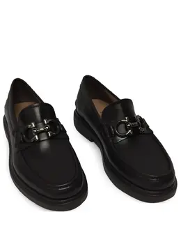 Ferragamo: Чёрные туфли 