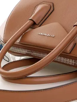 Givenchy Pre-Owned: Коричневая сумка 