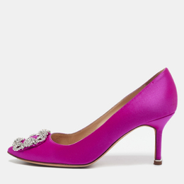 Manolo Blahnik: Розовые туфли  Hangisi