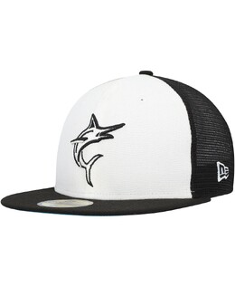 NEW ERA: Чёрная кепка 