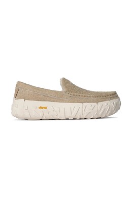 UGG: Бежевые мокасины  Ascot