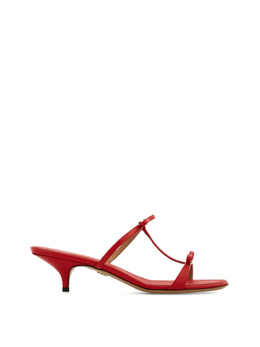 Ferragamo: Красные босоножки 