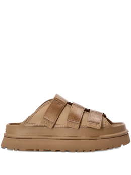 UGG: Сандалии 