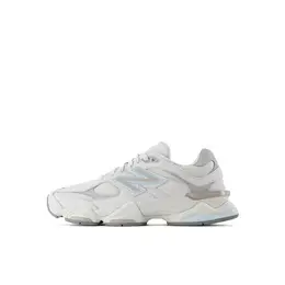 New Balance: Серые кеды 