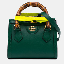 Gucci: Зелёная сумка  Bamboo