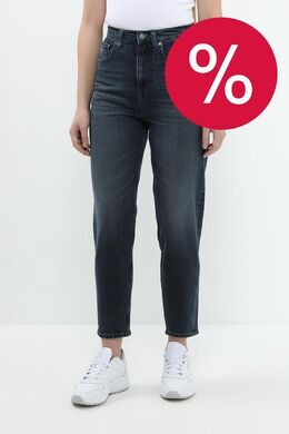 Tommy Jeans: Зауженные джинсы 
