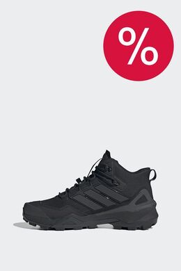 Adidas: Чёрные кроссовки  Terrex