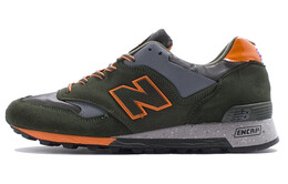 New Balance: Зелёные кроссовки  577