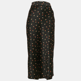 Victoria Beckham: Чёрная юбка 