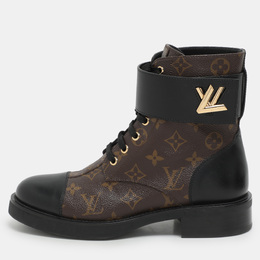 Louis Vuitton: Чёрные ботинки 