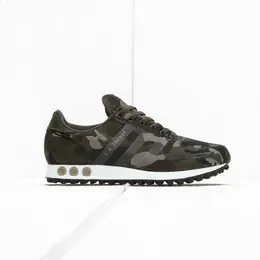 adidas Originals: Кроссовки цвета хаки 