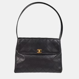 Chanel: Чёрная сумка 