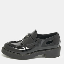 Prada: Чёрные лоферы 