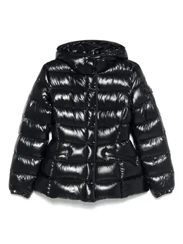 Moncler: Чёрная куртка 