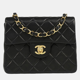 Chanel: Чёрная сумка 