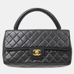 Chanel: Чёрная сумка 