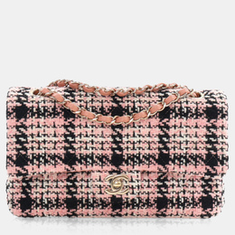 Chanel: Розовая сумка 