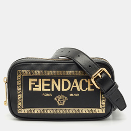 Fendi: Чёрная сумка через плечо 