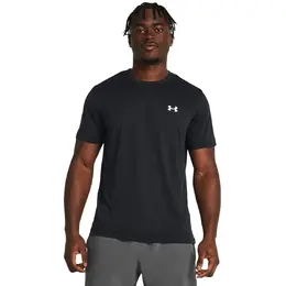 Under Armour: Чёрная футболка 