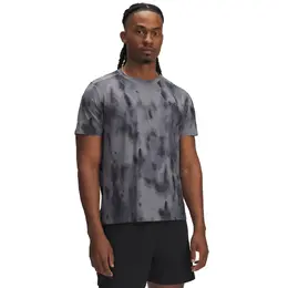 Under Armour: Серая футболка 