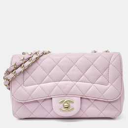 Chanel: Розовая сумка 