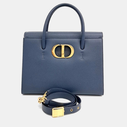 Dior: Голубая сумка 