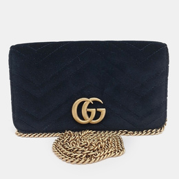 Gucci: Чёрная сумка через плечо  Marmont