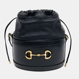 Gucci: Чёрная сумка  1955 Horsebit