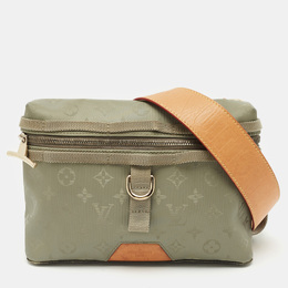 Louis Vuitton: Сумка 