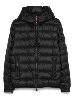 Moncler: Чёрная куртка 