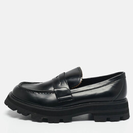 Alexander McQueen: Чёрные лоферы  Wander