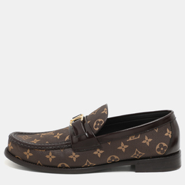 Louis Vuitton: Коричневые туфли 