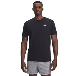 Under Armour: Чёрная футболка 