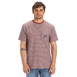 Quiksilver: Красная футболка 