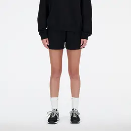 New Balance: Чёрные шорты 