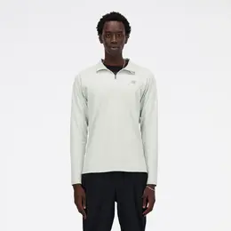 New Balance: Спортивная футболка 